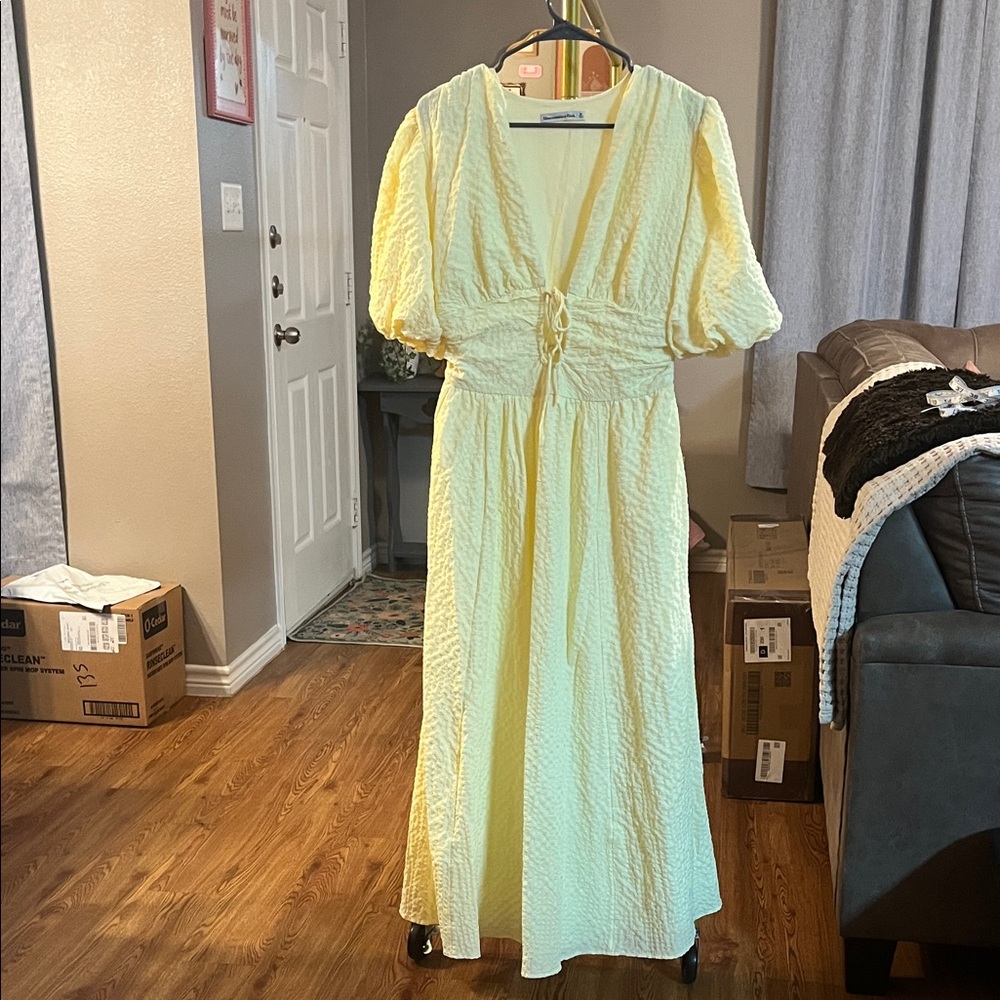 Abercrombie & Fitch Pale Yellow Puff-Sleeve Maxi Dress